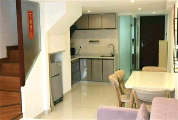 艾肯度假公寓(珠海奥园广场店)珠海自动感应门禁